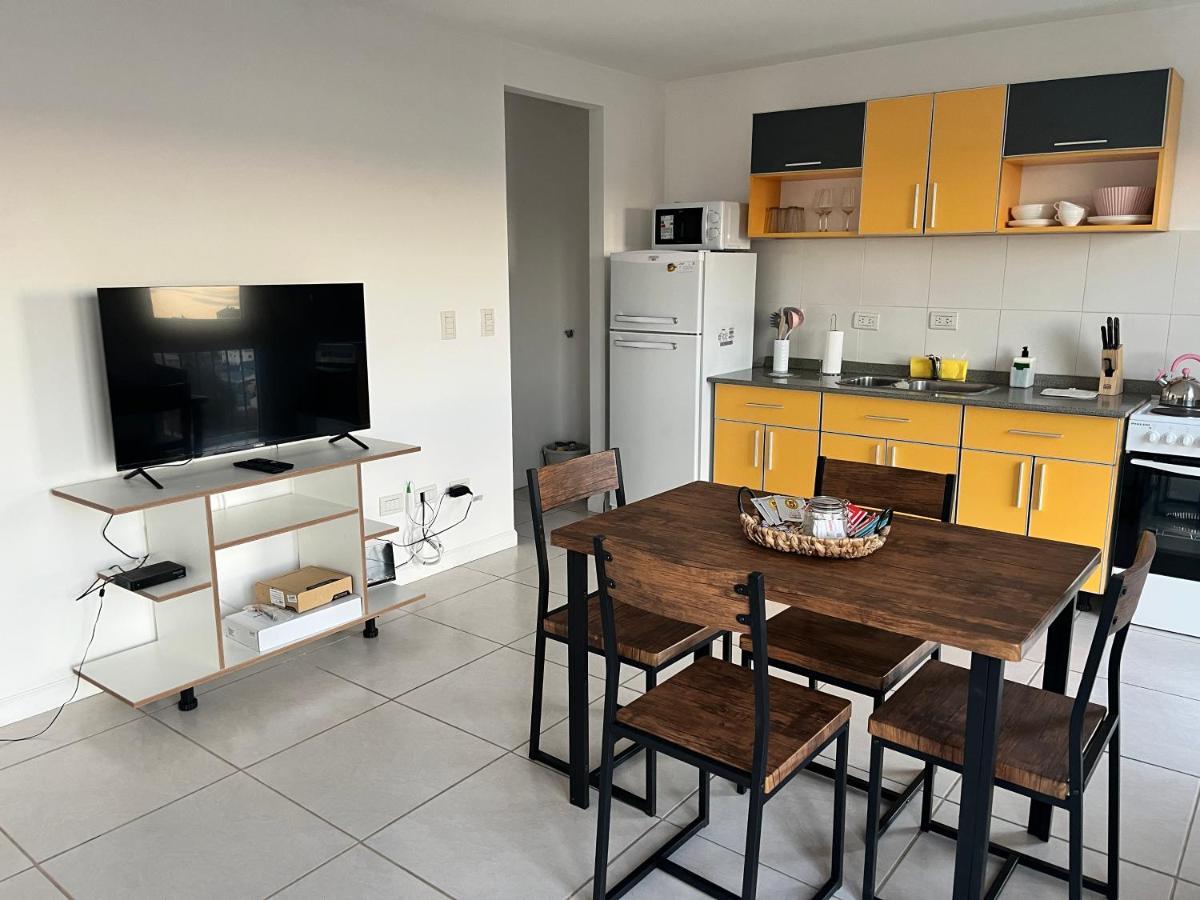 Victoria Plaza Apartment อูซัวยา ภายนอก รูปภาพ